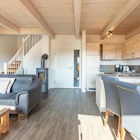 Holiday home Kampflaeufer Dagebuell